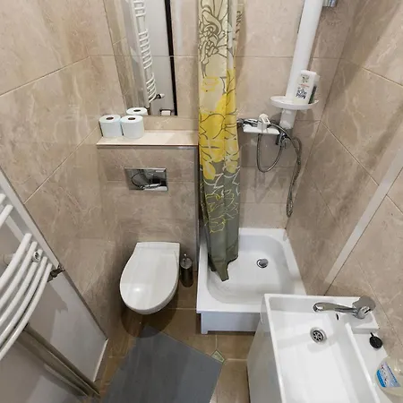 Standard&mainstreet *