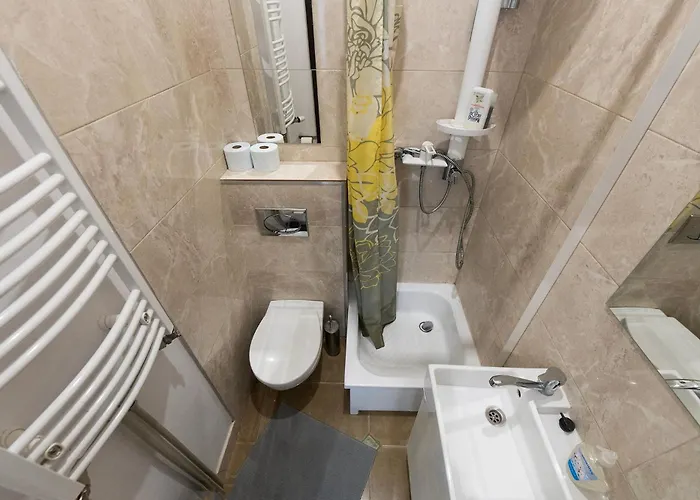 Standard&mainstreet *